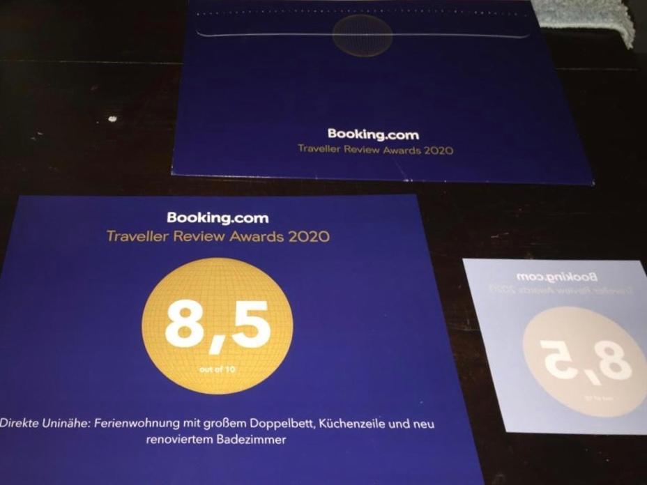 Direkte Uninaehe: Ferienwohnung Mit Grossem Doppelbett, Kuechenzeile Und Neu Renoviertem Badezimmer Homburg  Exteriör bild